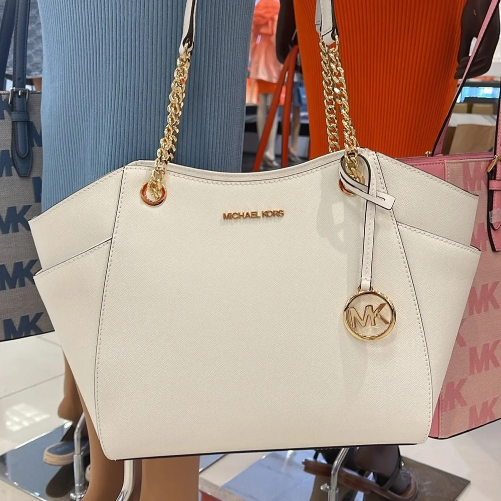 Michael Kors Jet Set Lg Saffiano Leather Chain Shoulder Tote MK
Optic White
NWT - Picture 7 of 16